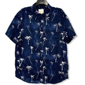 AMERICAN EAGLE mens button up top